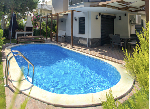 Bahçe havuzlarında aksesuar seçimi