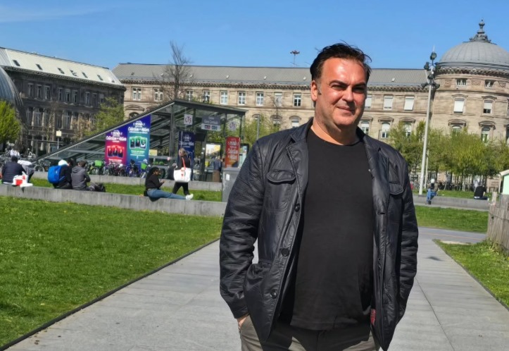 Umut Yılmazkeçeci’den Duygusal Bir Yolculuk: “Bir Bavul Umut” Raflarda